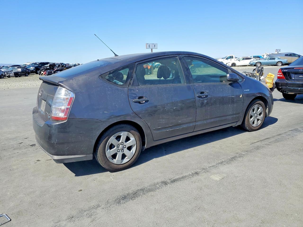 Toyota Prius Base