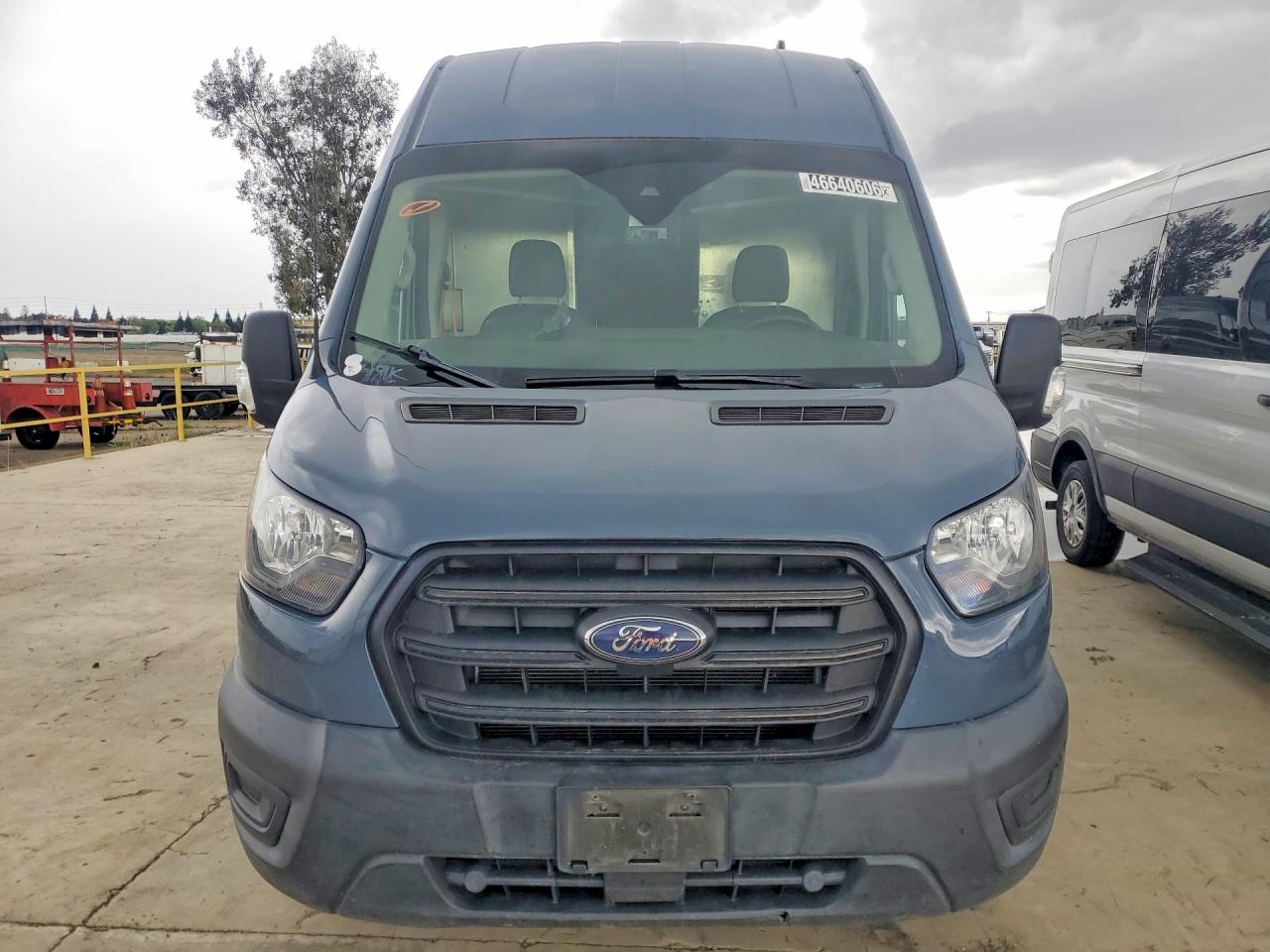 Ford Transit T-250