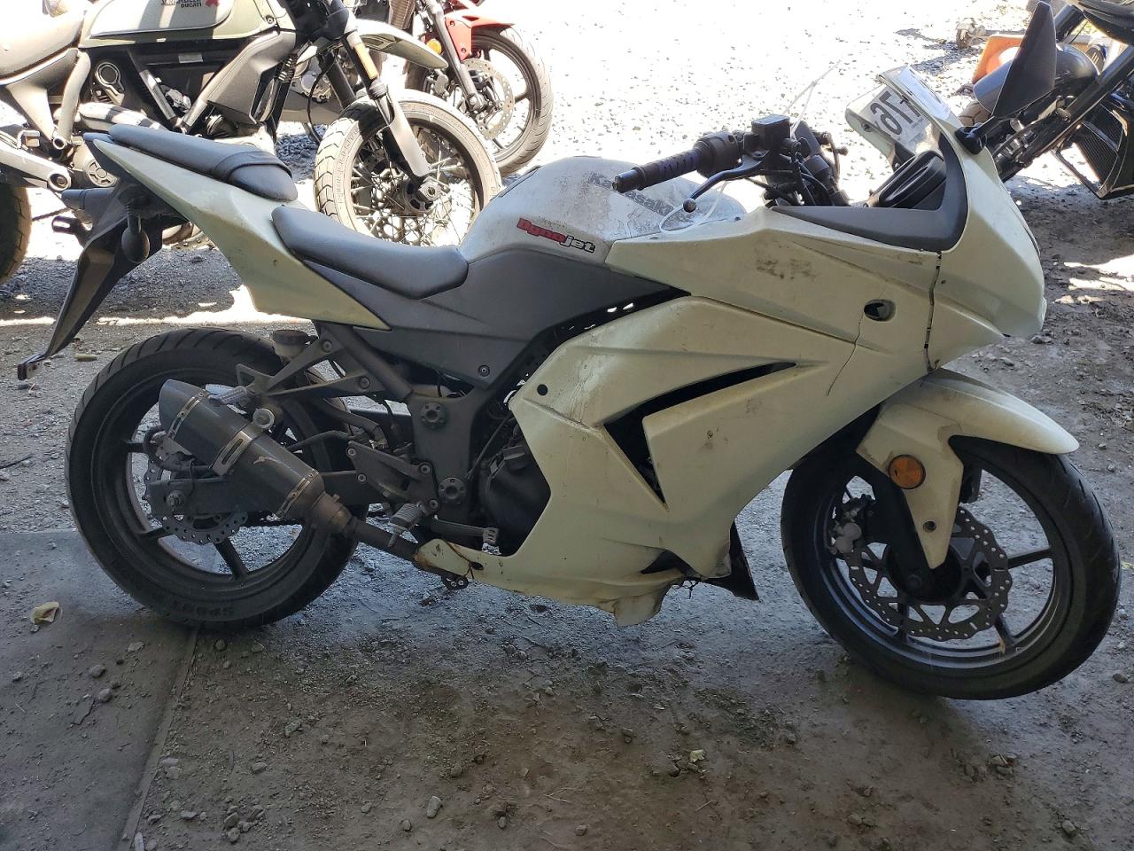 Salvage Kawasaki Ninja 250R Image