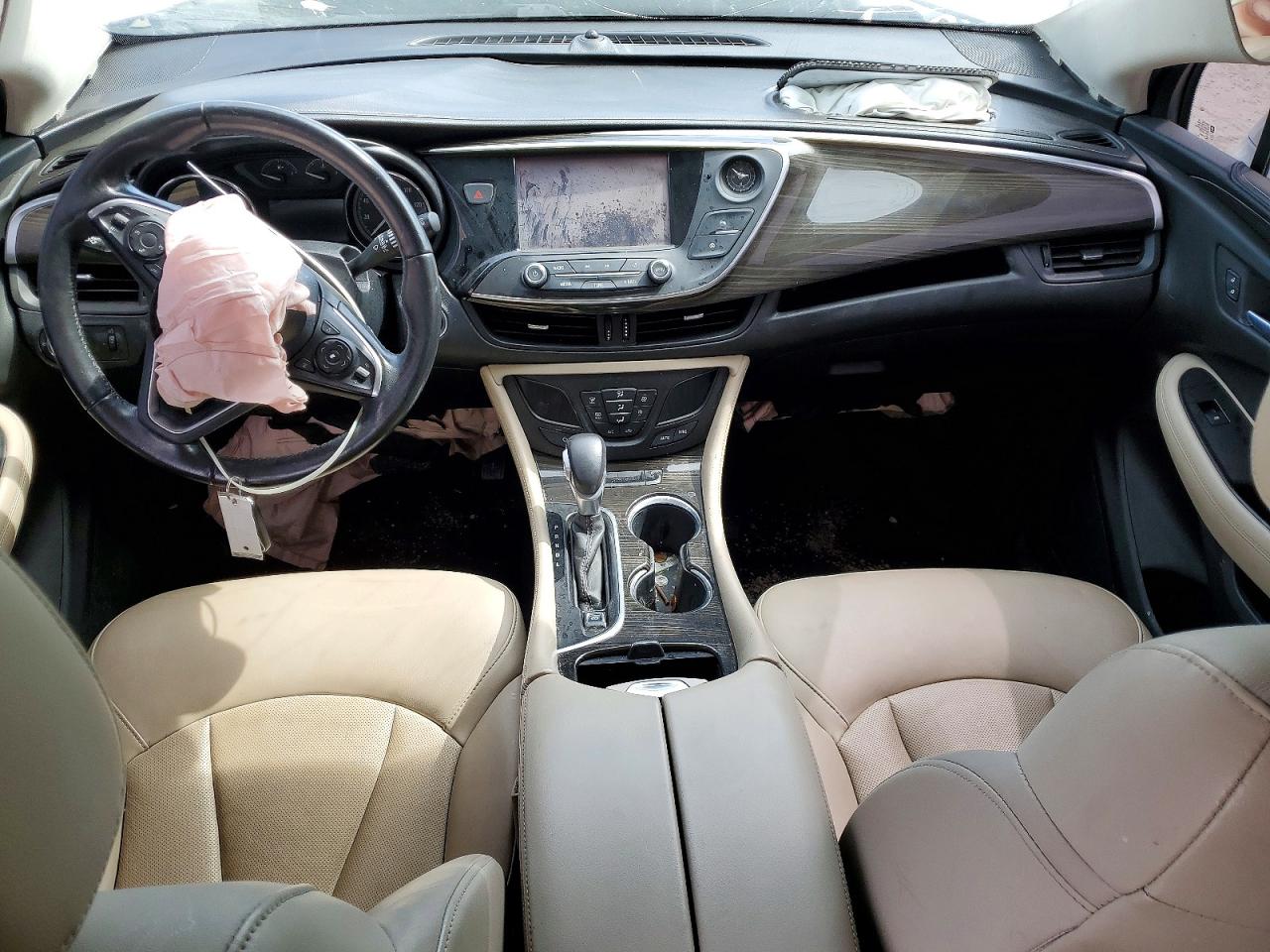 Buick Envision Essence