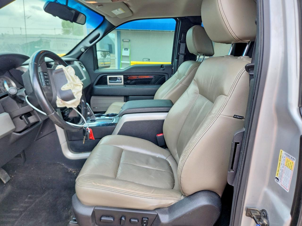 Ford F-150 Super Cab