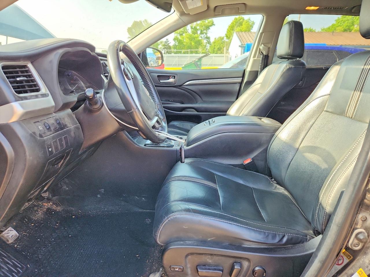 Toyota Highlander Se