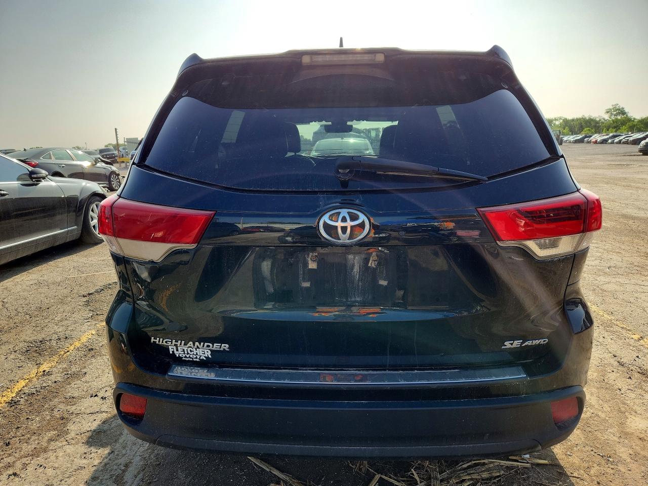 Toyota Highlander Se