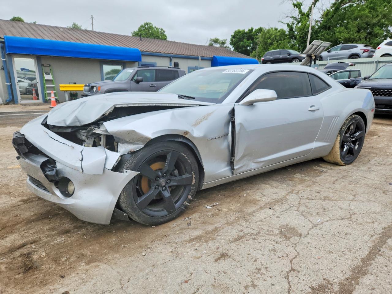 Salvage Chevrolet Camaro Image