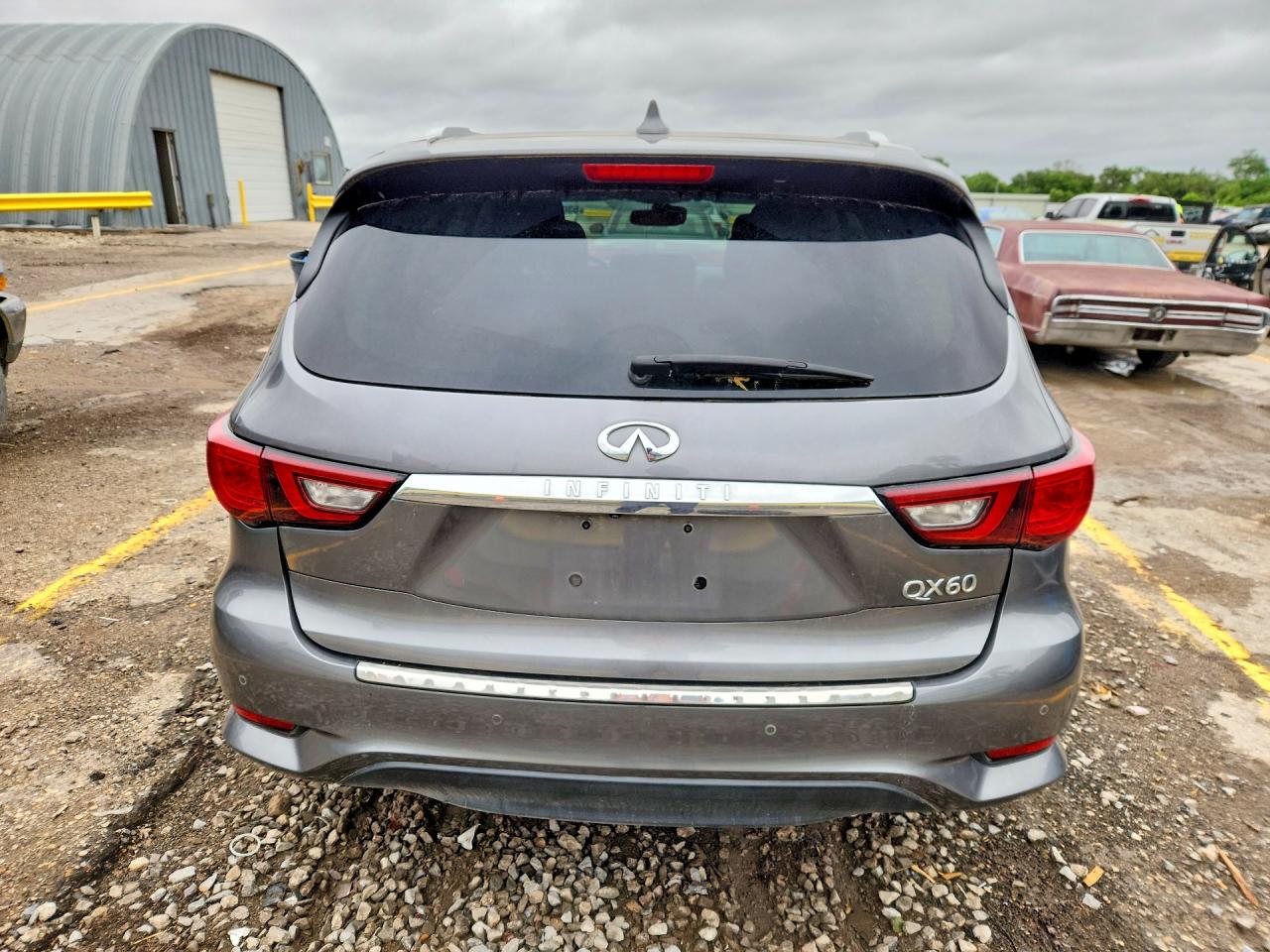 INFINITI Qx Luxe