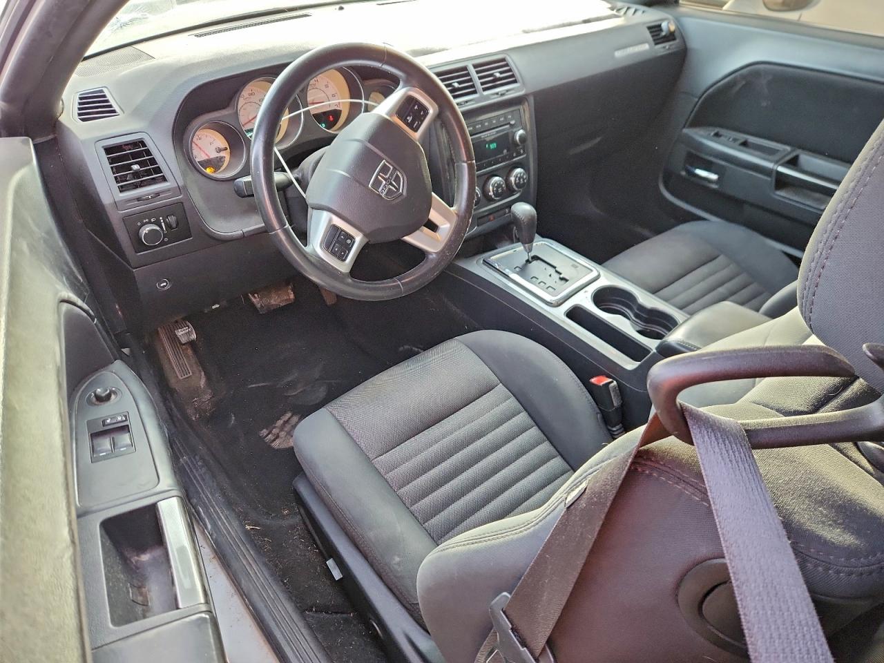Dodge Challenger Sxt