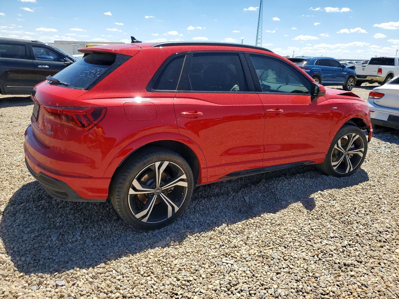 Audi Q3 Premium Plus S Line 45