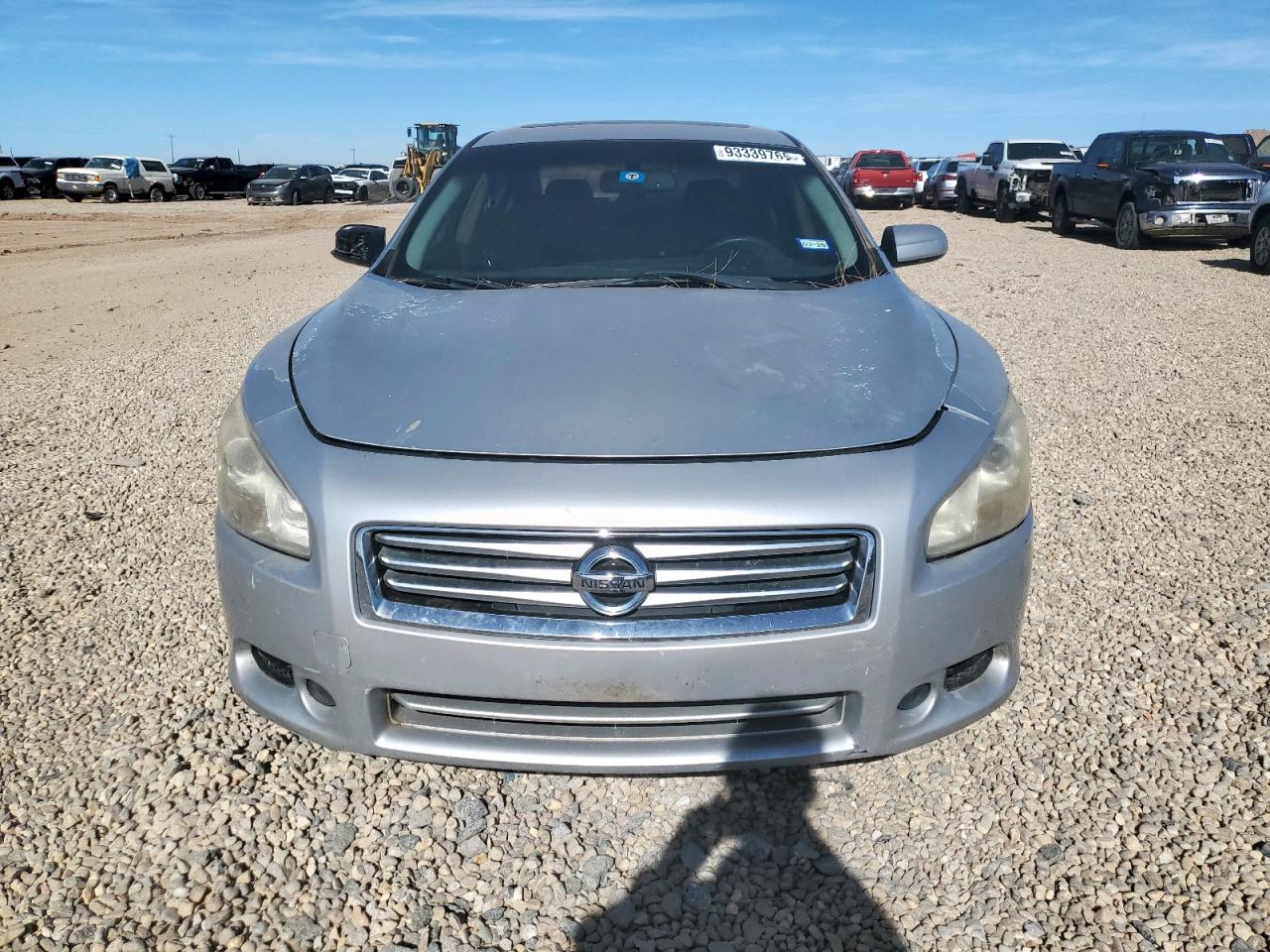 Nissan Maxima S