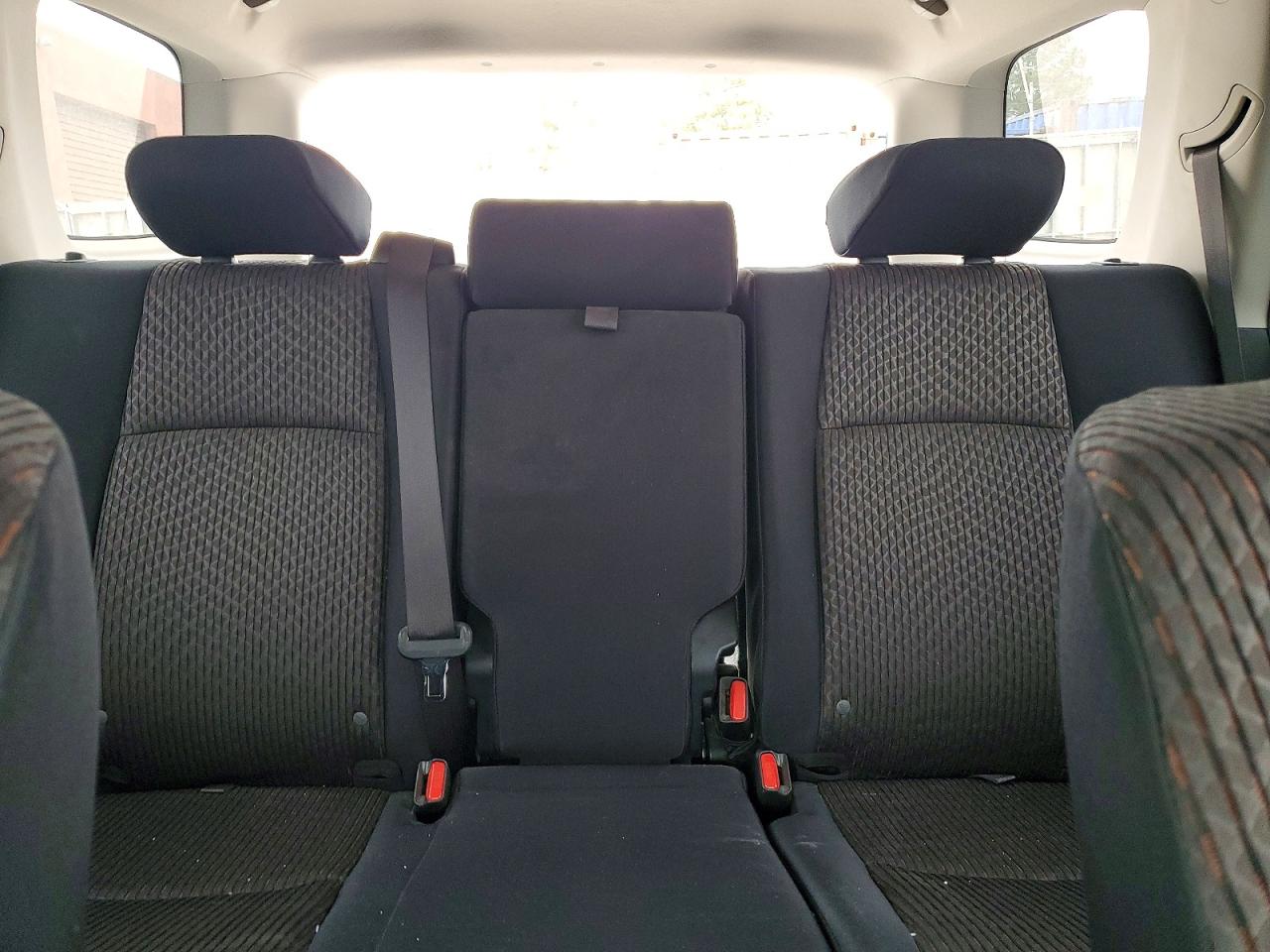 Toyota 4Runner Sr5