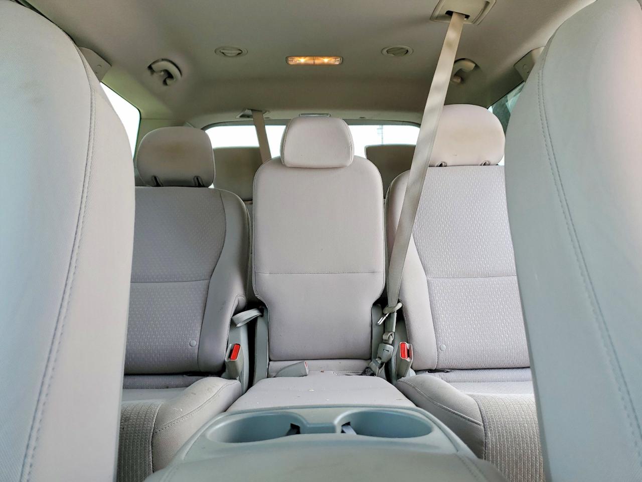 Kia Sedona Lx