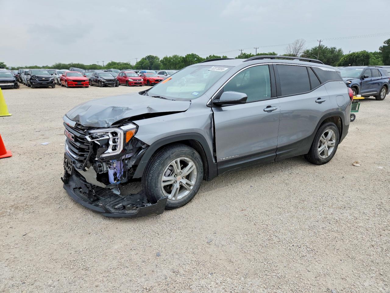 Salvage GMC Terrain Image