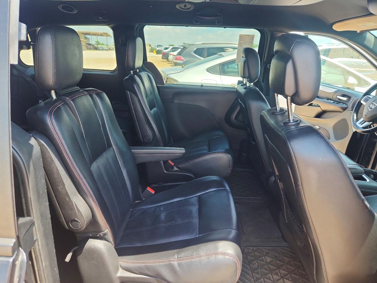 Dodge Caravan Gt