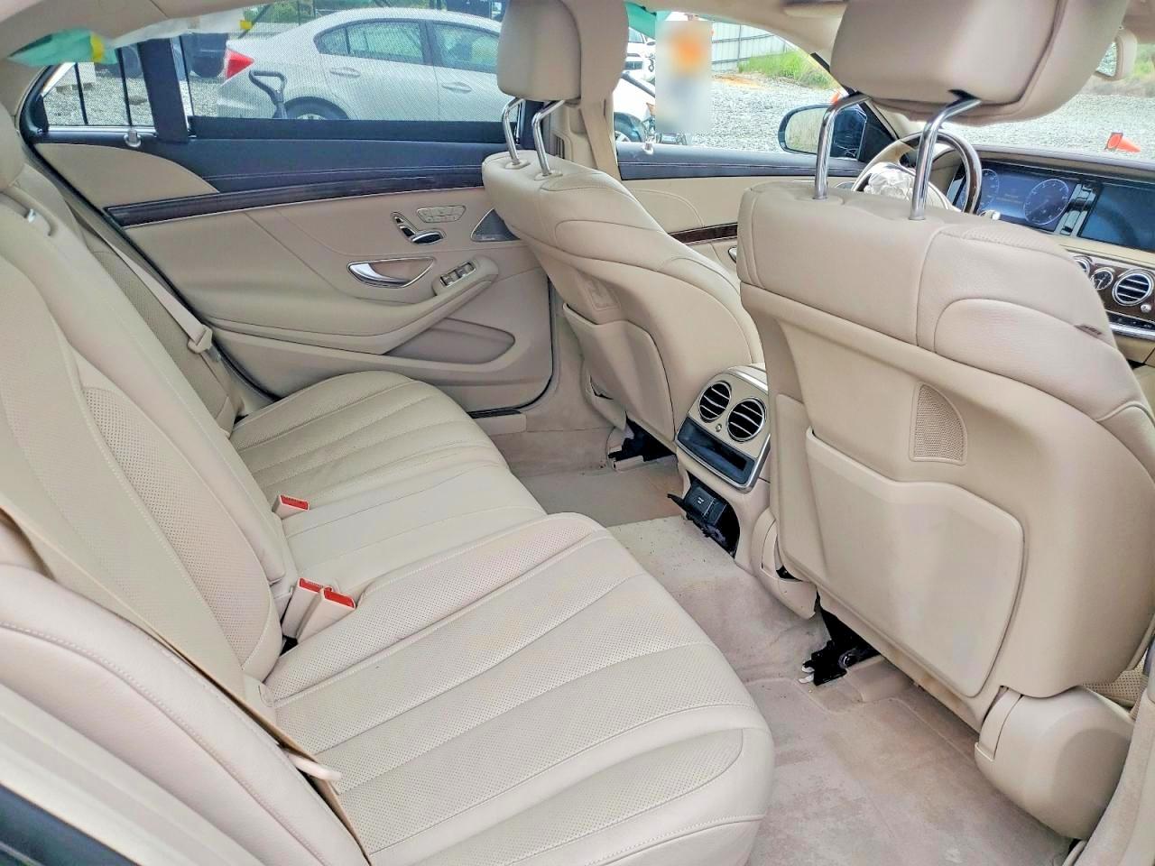 Mercedes-Benz S-Class 550 4matic