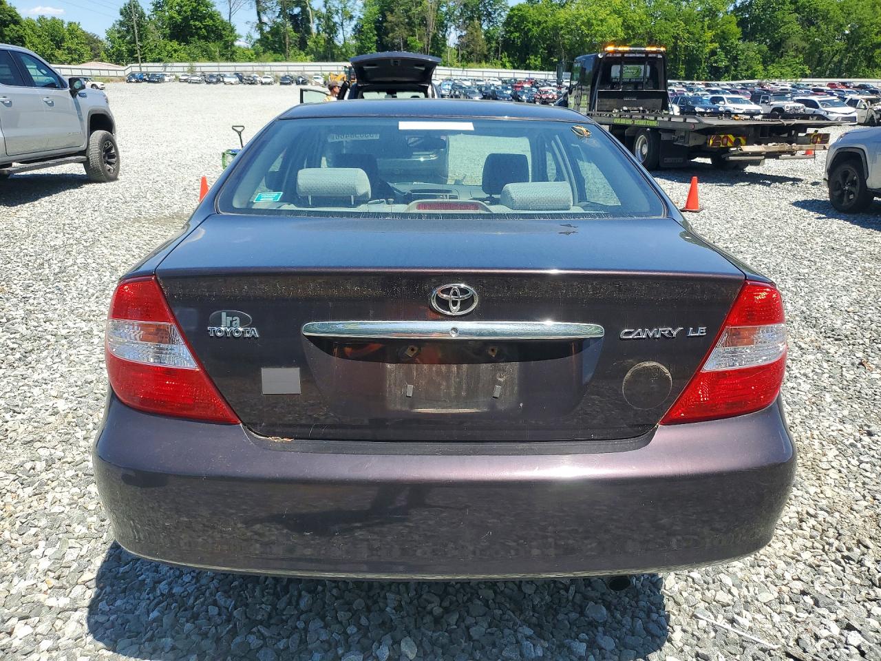 Toyota Camry Le