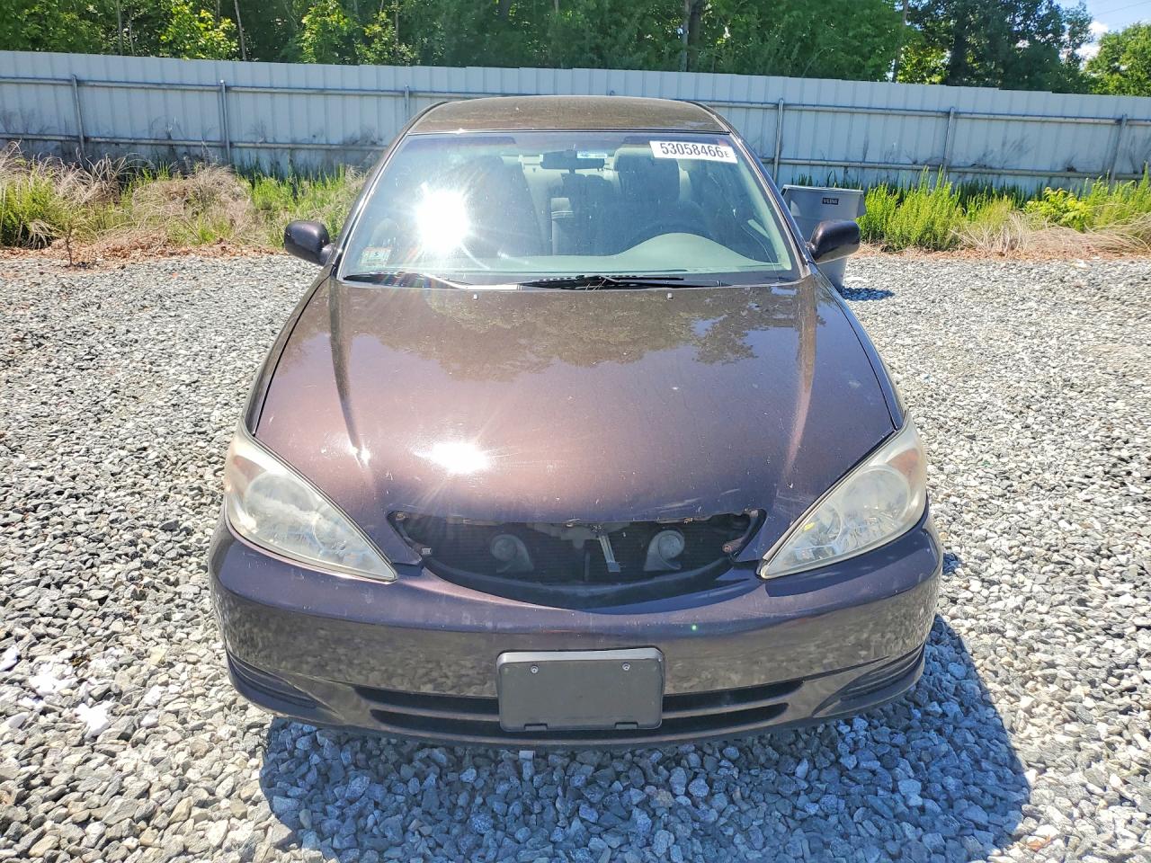 Toyota Camry Le
