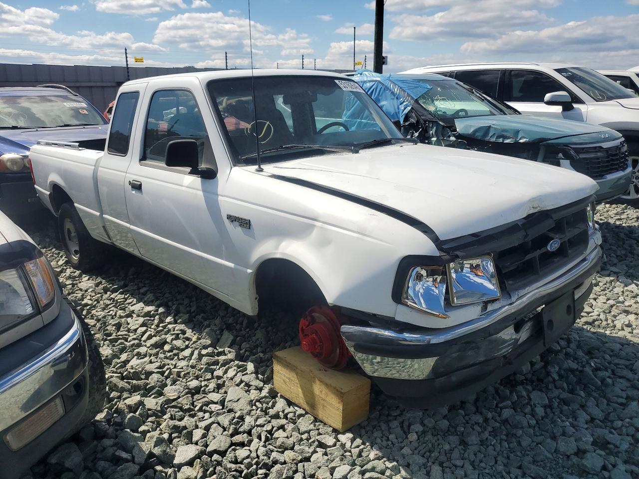 Ford Ranger Super Cab