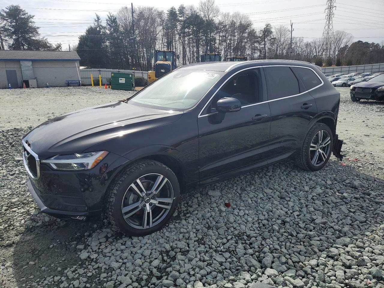 Salvage Volvo XC60 Image