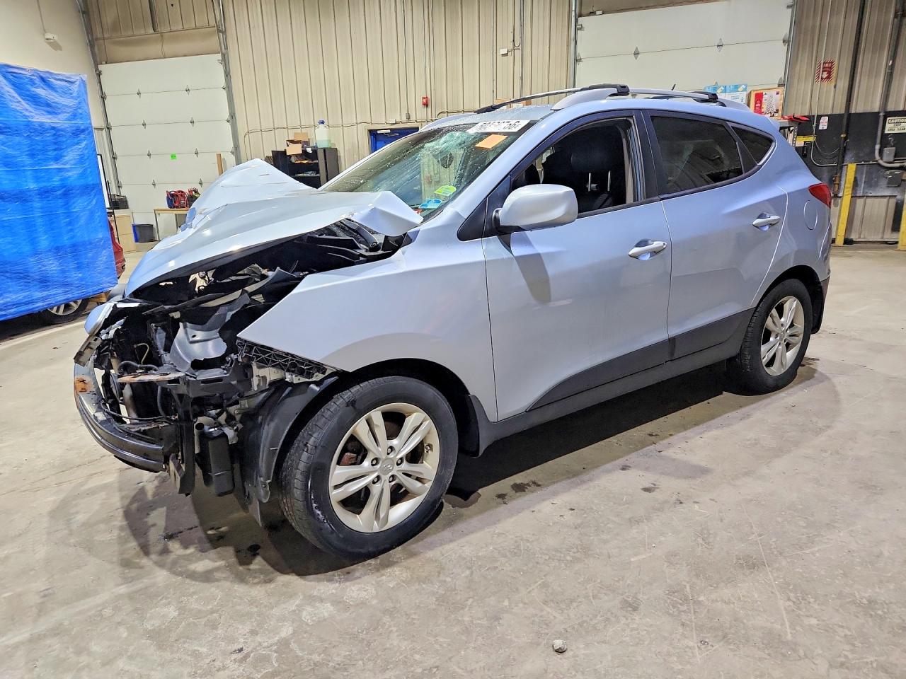 Salvage Hyundai TUCSON Image