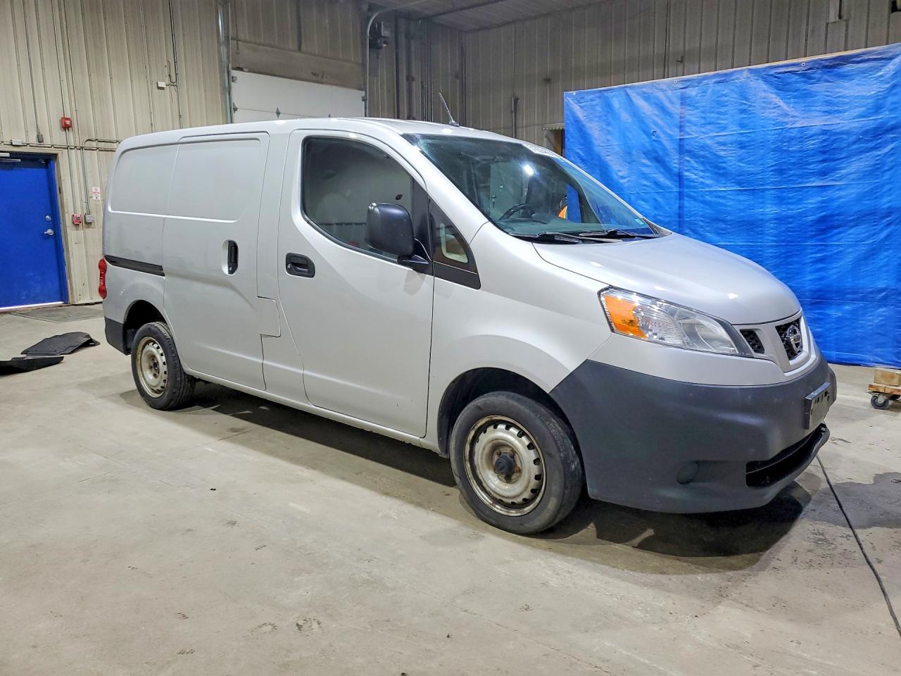 Nissan Nv S