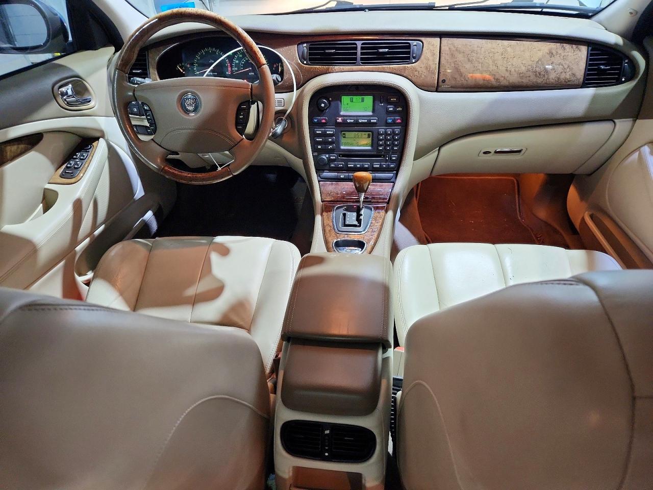Jaguar S-Type