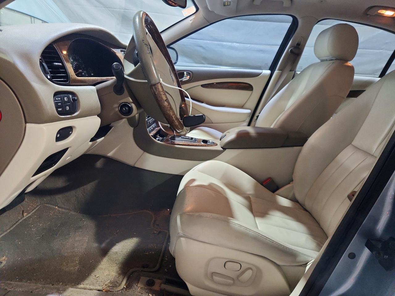 Jaguar S-Type