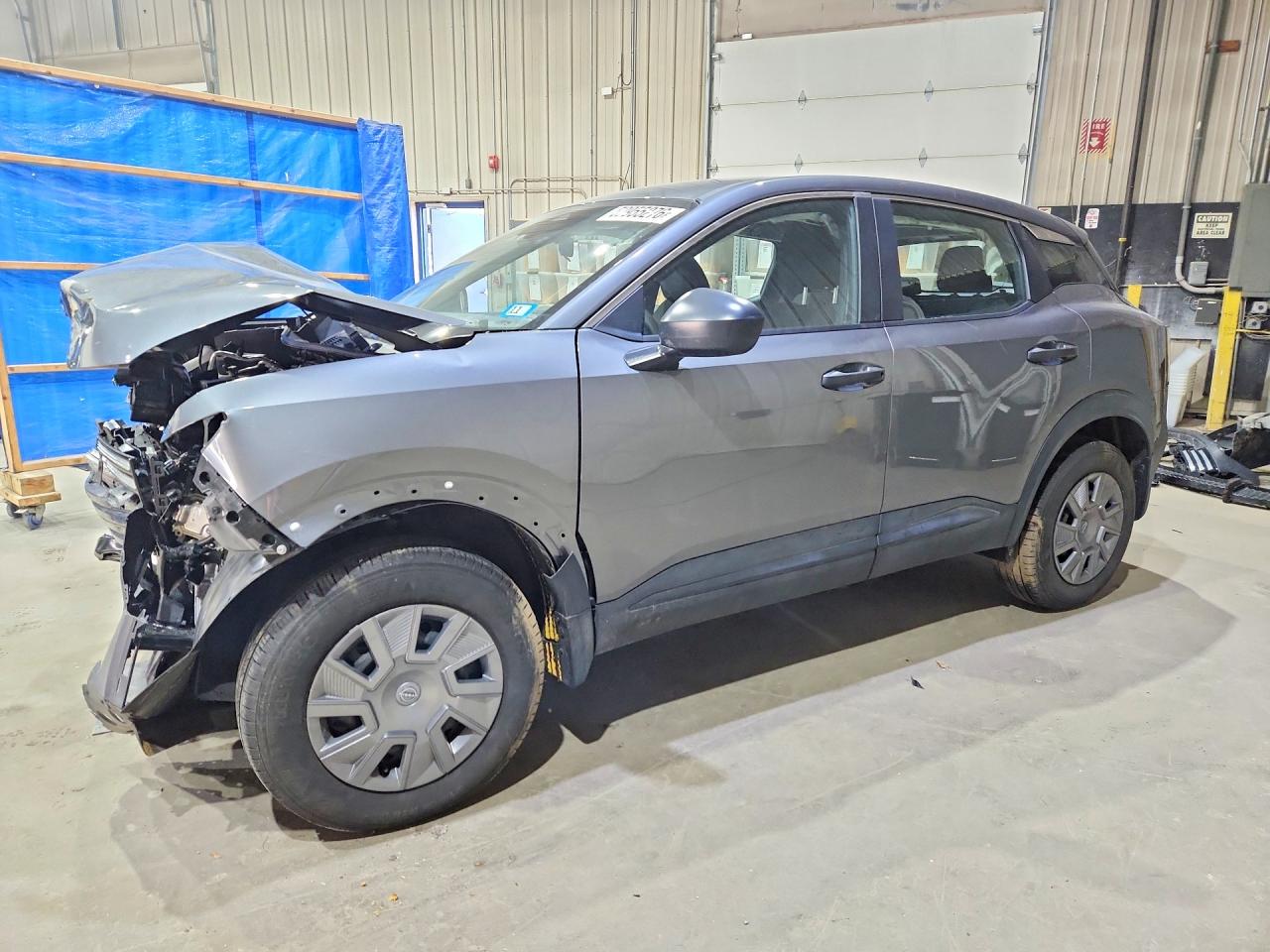Salvage Nissan Kicks Image