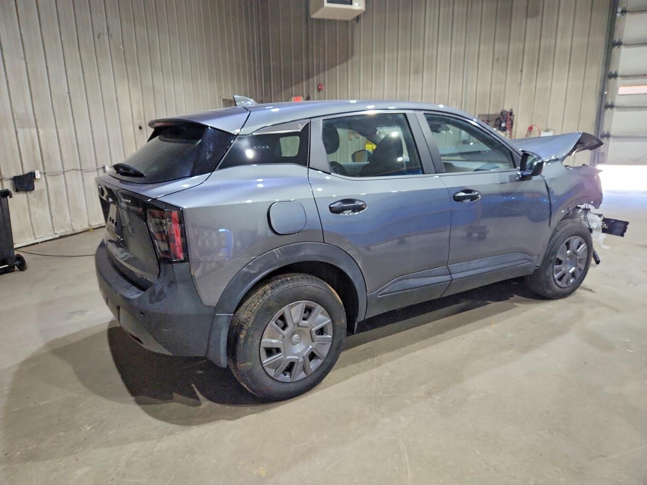 Nissan Kicks S