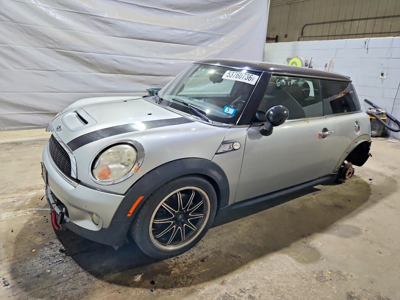 Salvage MINI Cooper Image
