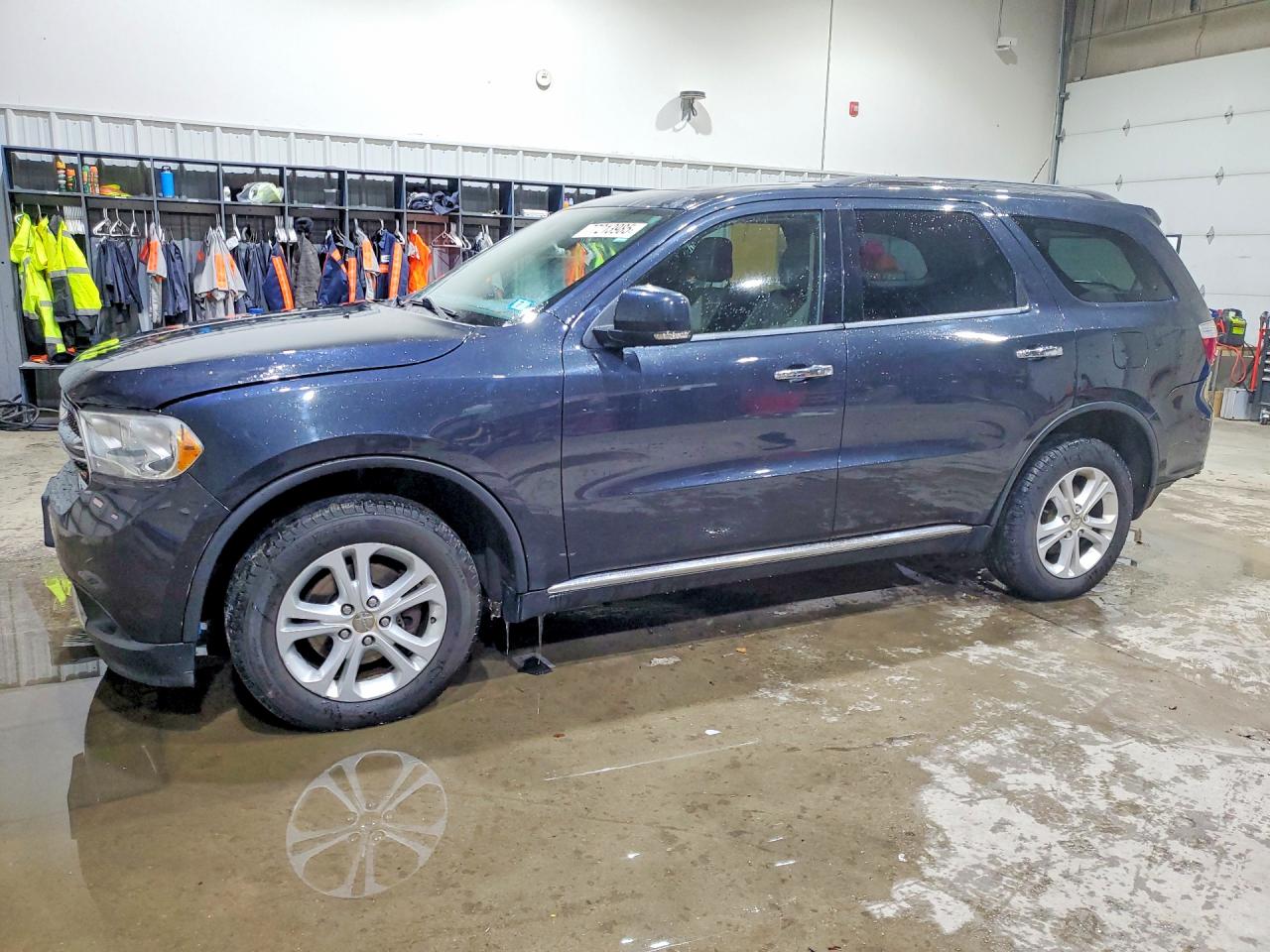 Salvage Dodge Durango Image