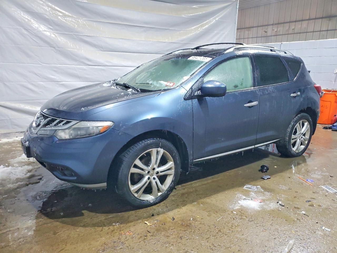 Salvage Nissan Murano Image
