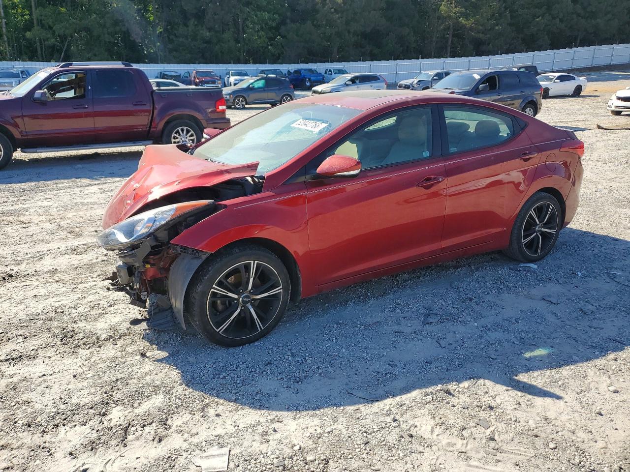Salvage Hyundai ELANTRA Image