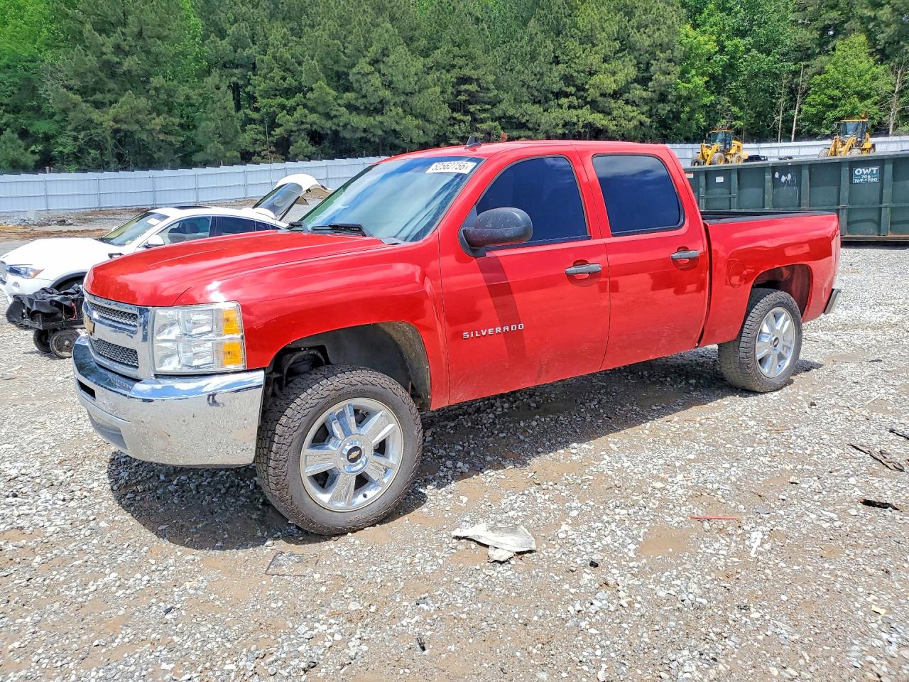 Salvage Chevrolet Silverado Image