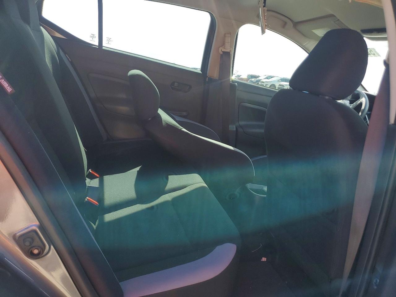 Nissan Versa S