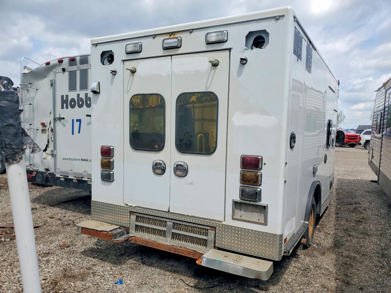 Ford E-450