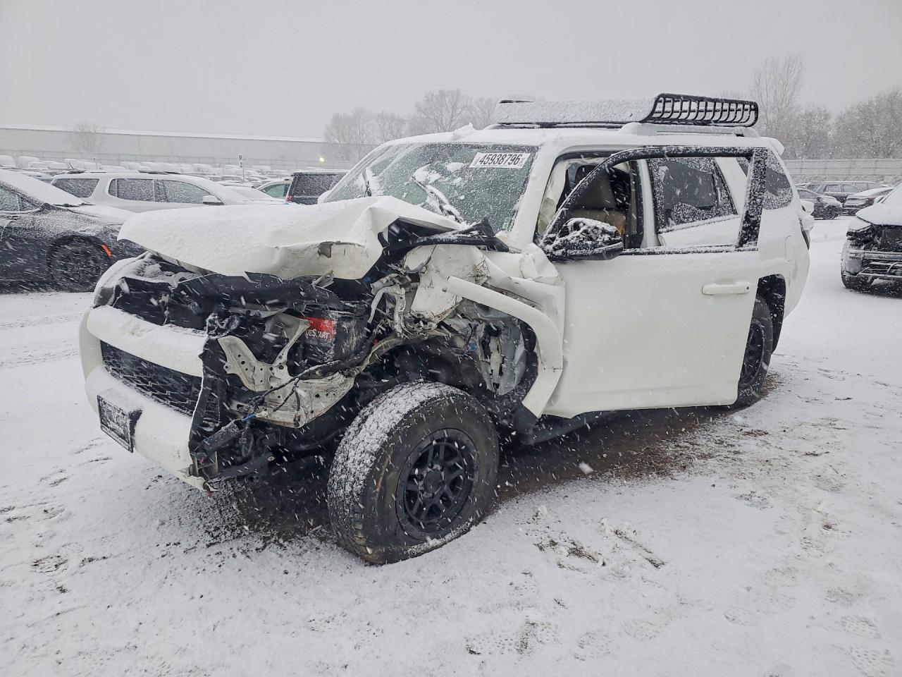 Salvage Toyota 4Runner Image