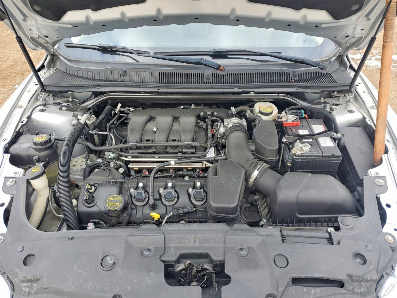 Ford Taurus Se