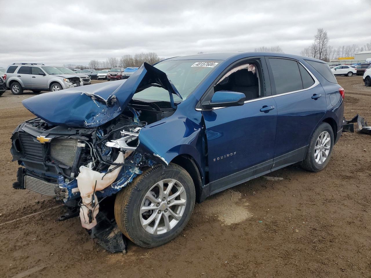 Salvage Chevrolet Equinox Image