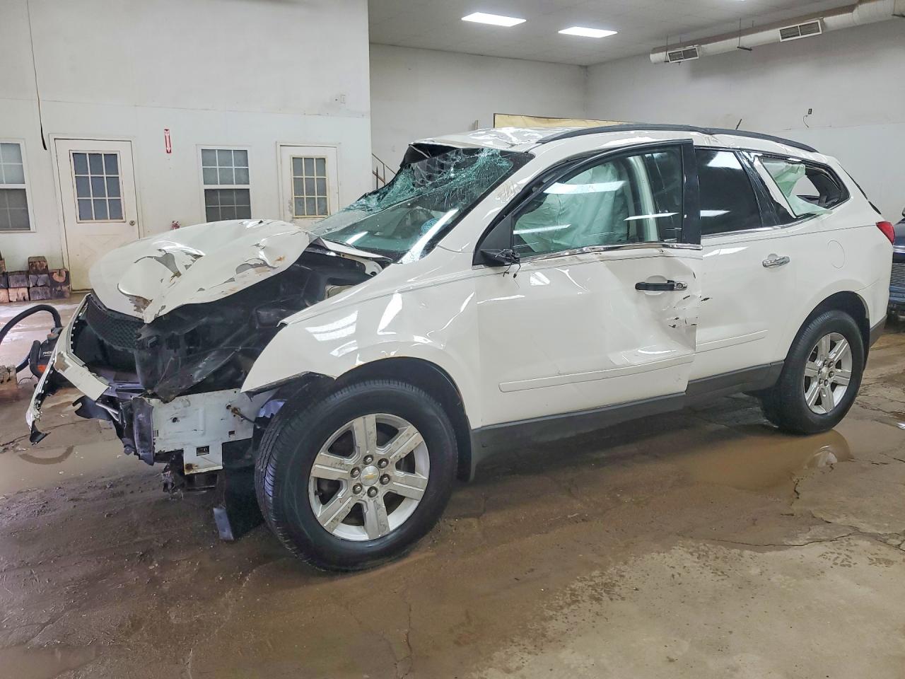 Salvage Chevrolet Traverse Image