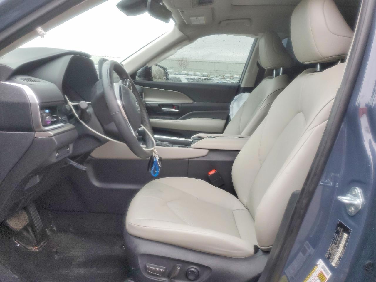 Toyota Grand Highlander Xle