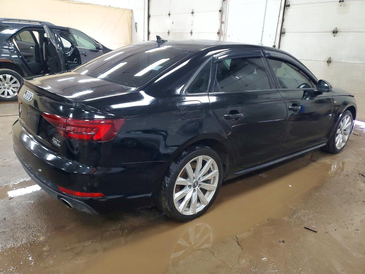 Audi A4 Premium