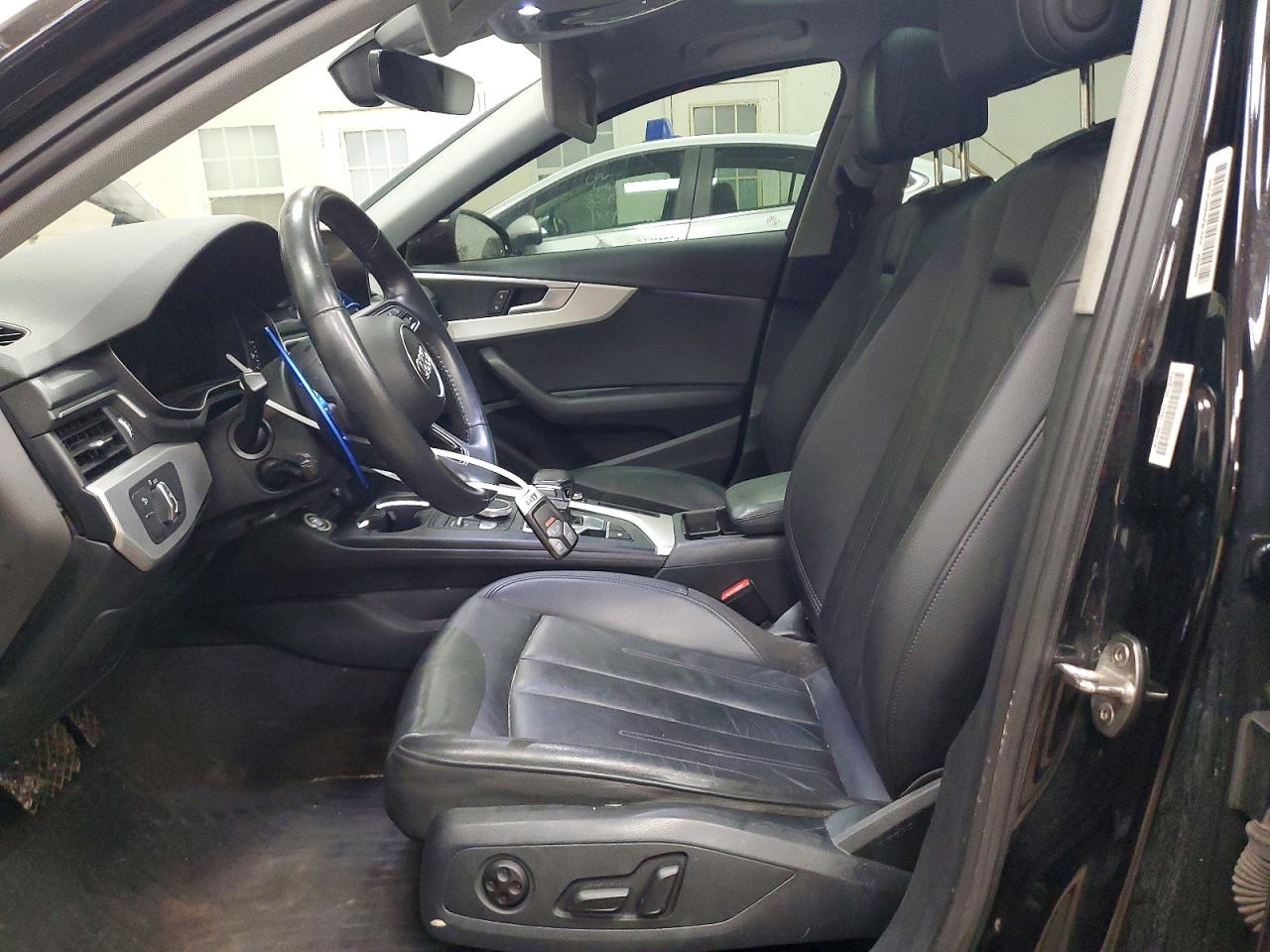 Audi A4 Premium