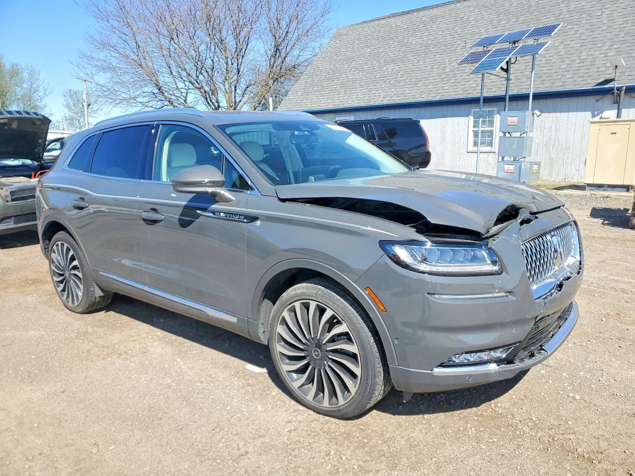 Lincoln Nautilus Black Label