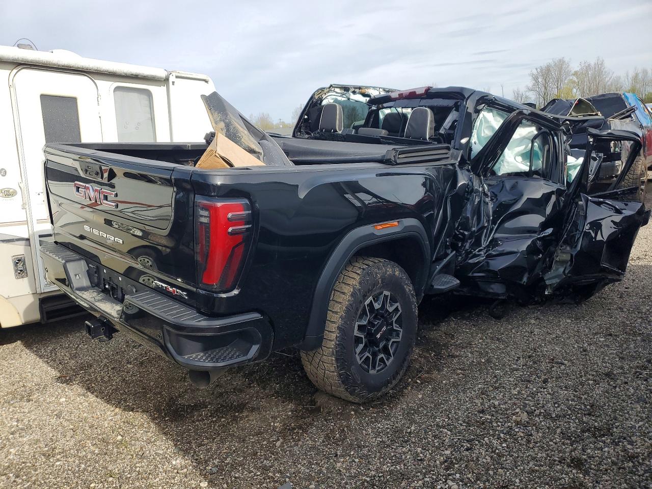 GMC Sierra K2500 At4x