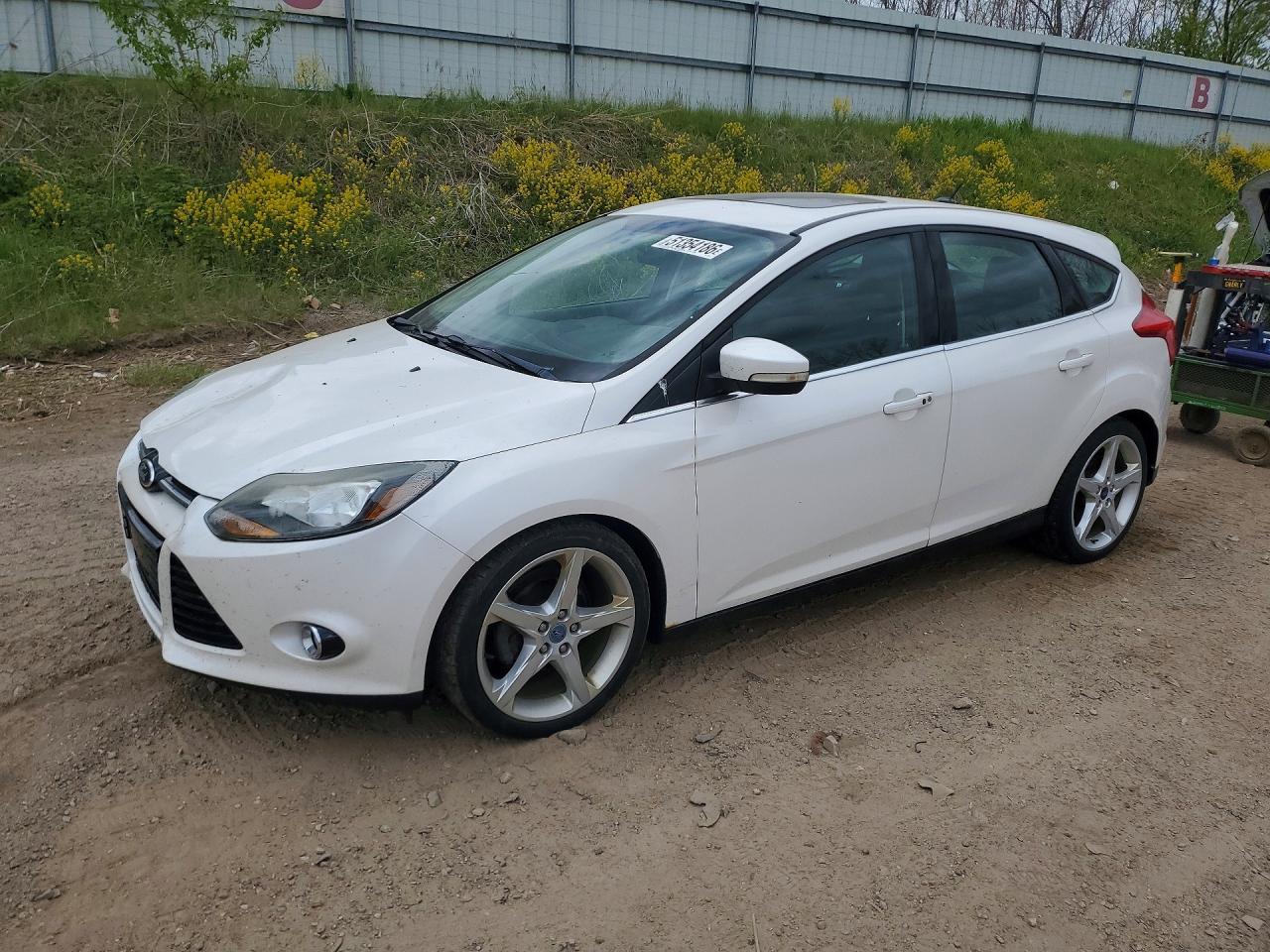Salvage Ford Focus Image