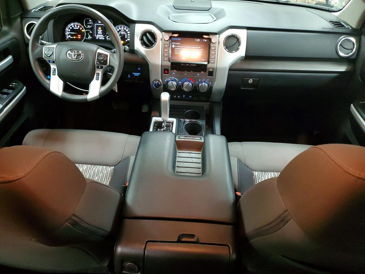 Toyota Tundra Sr5