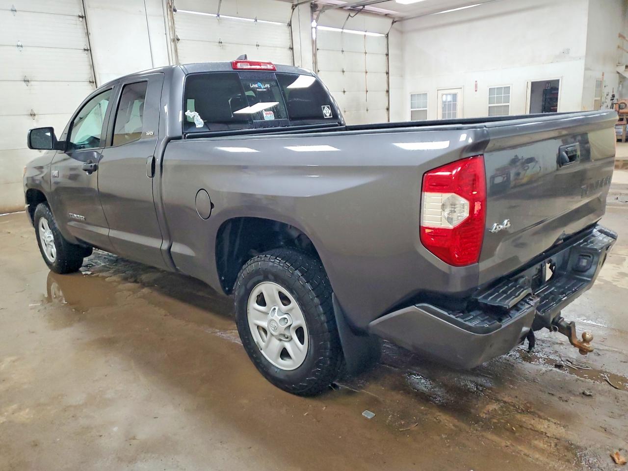 Toyota Tundra Sr5