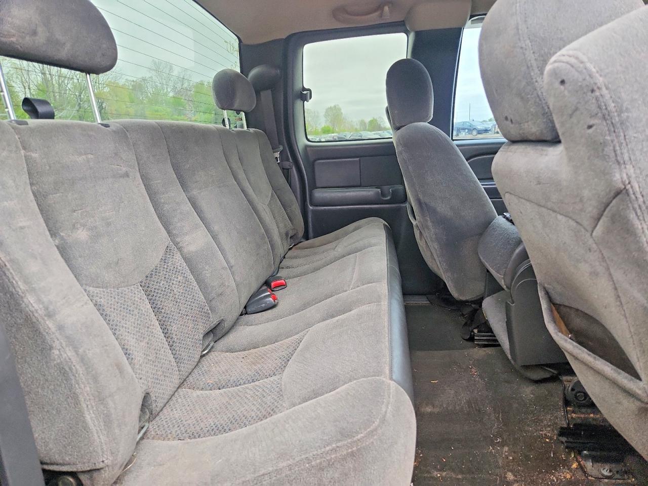 Chevrolet Silverado C1500
