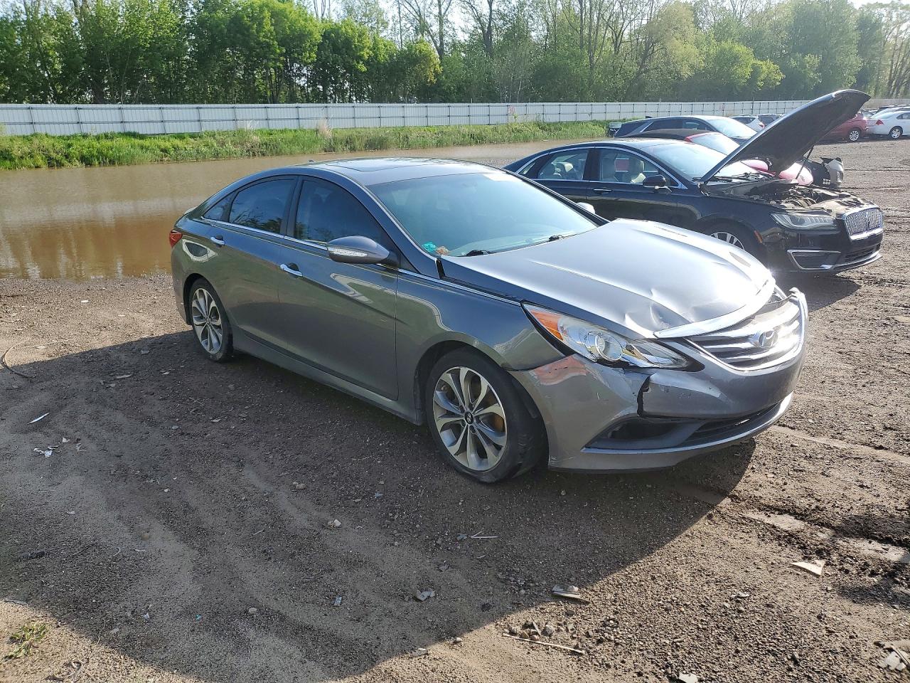 Hyundai SONATA Se 2.0t