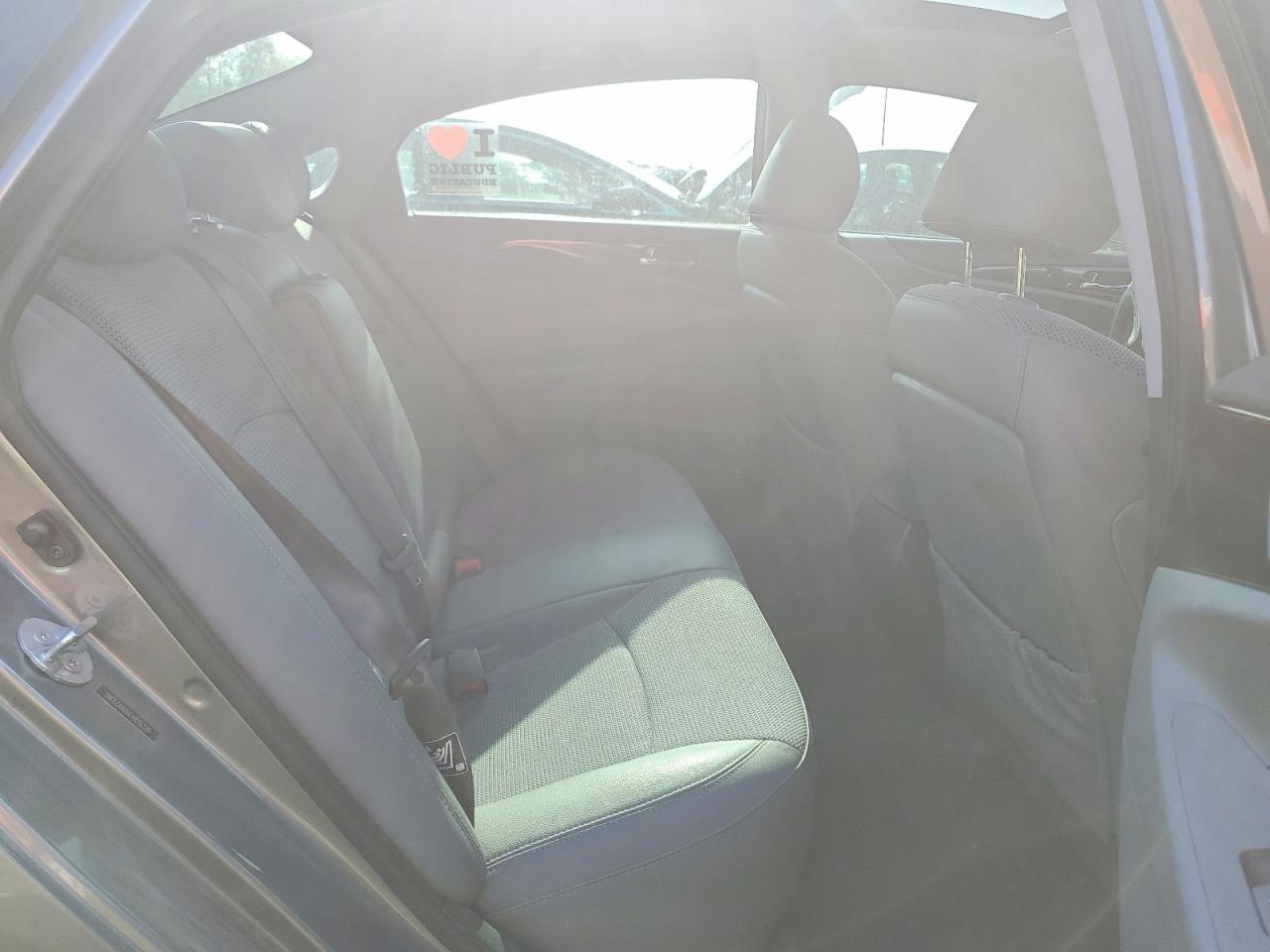 Hyundai SONATA Se 2.0t