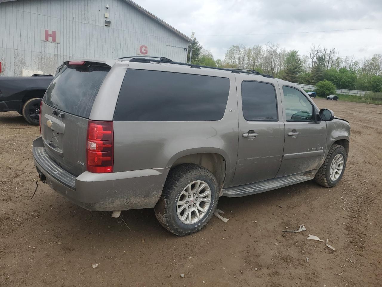 Chevrolet Suburban K1500